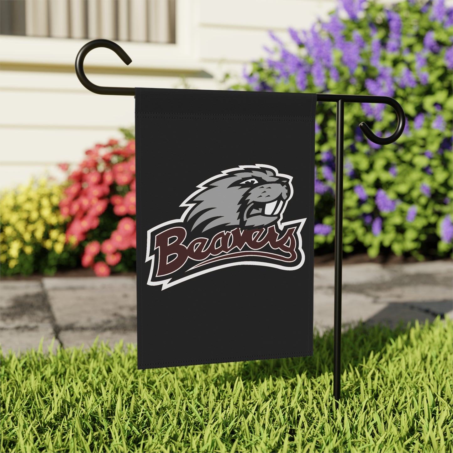 Beaver Garden & House Banner